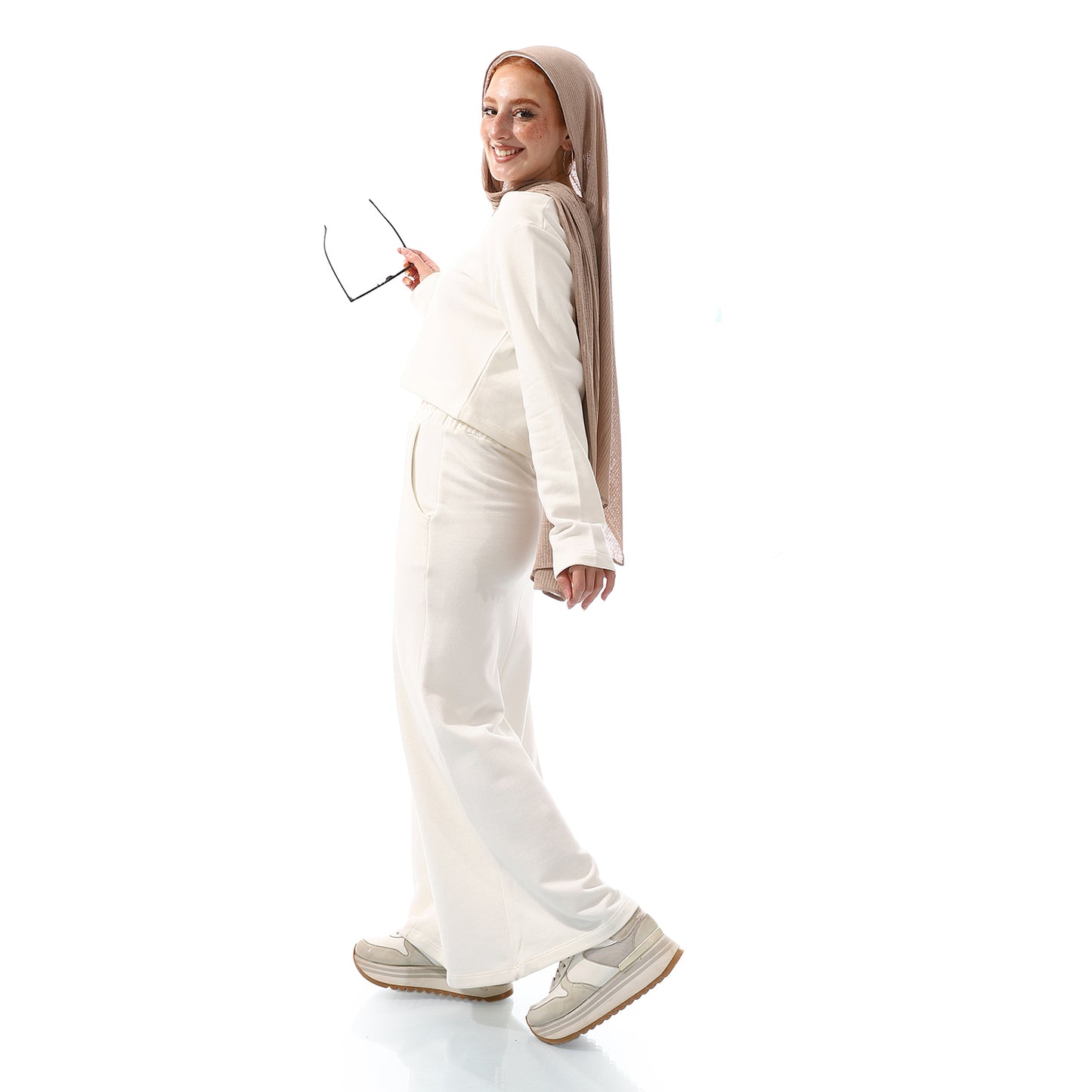 Mid-Season Plain V-Neck Comfy White Tracksuit Set